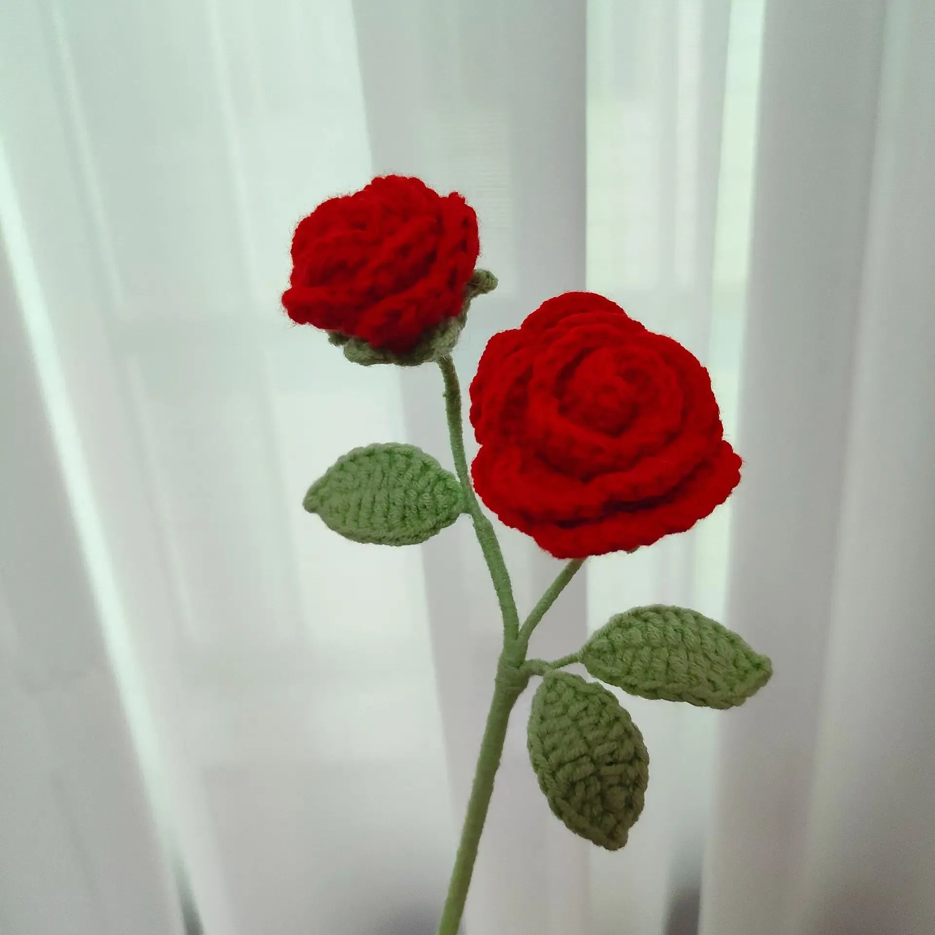 2 Roses Tricotées Bicolores | Artiflora Rouge