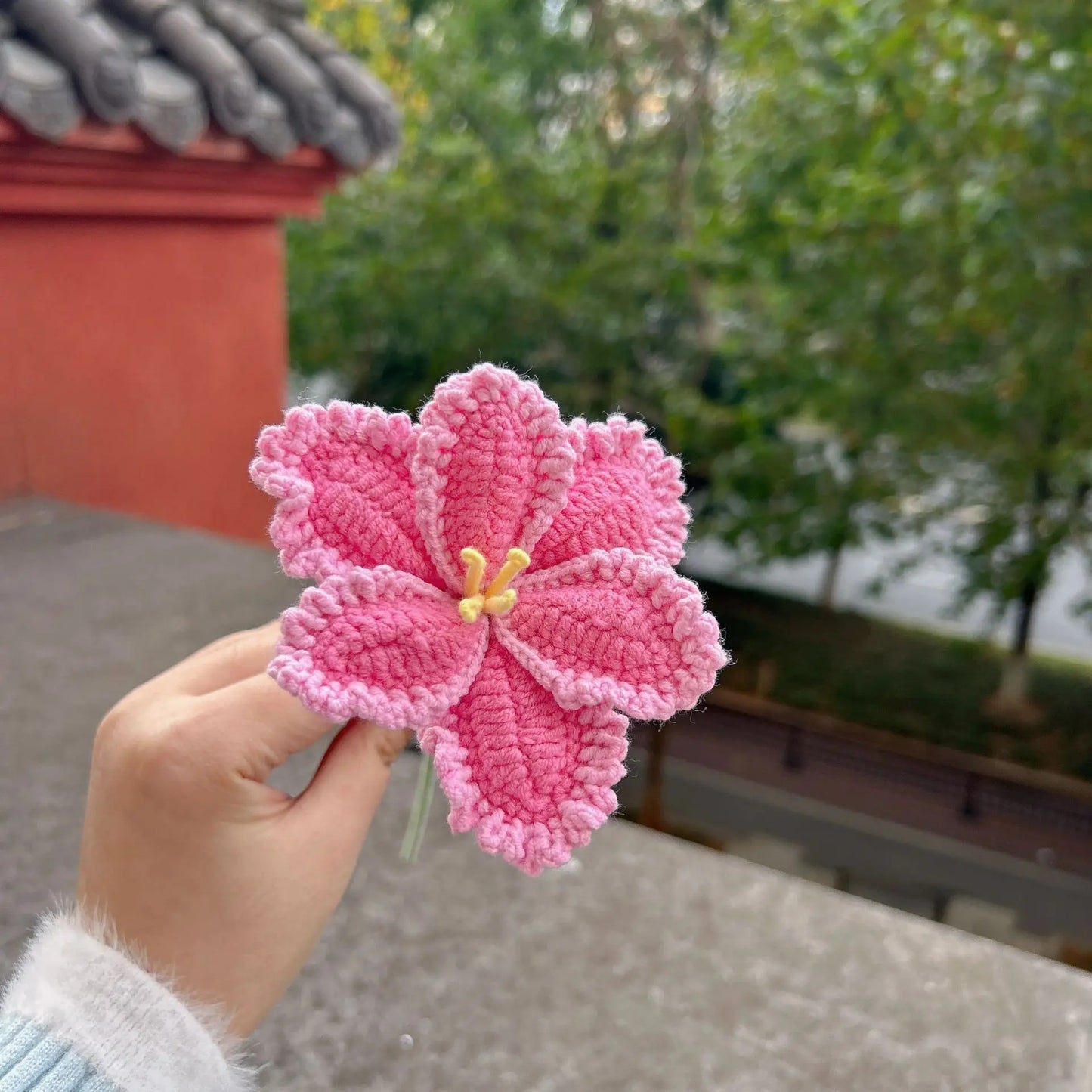 Fleur Tricotée avec Contour