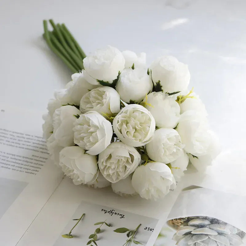 Bouquet de Roses Artificielles rondes | Artiflora Blanc / 9 pièces