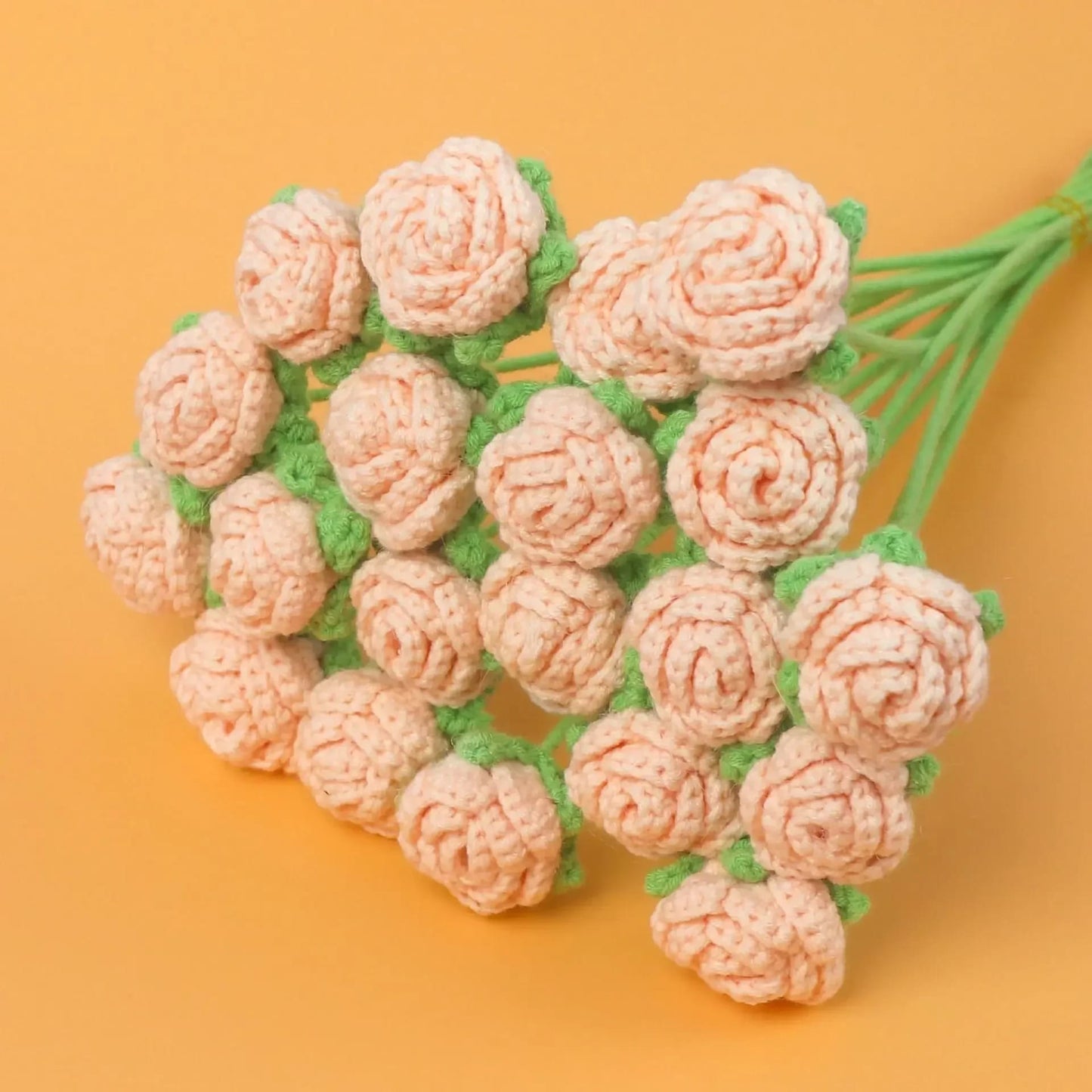 Petites Roses Tricotées | Artiflora Une Rose Champagne