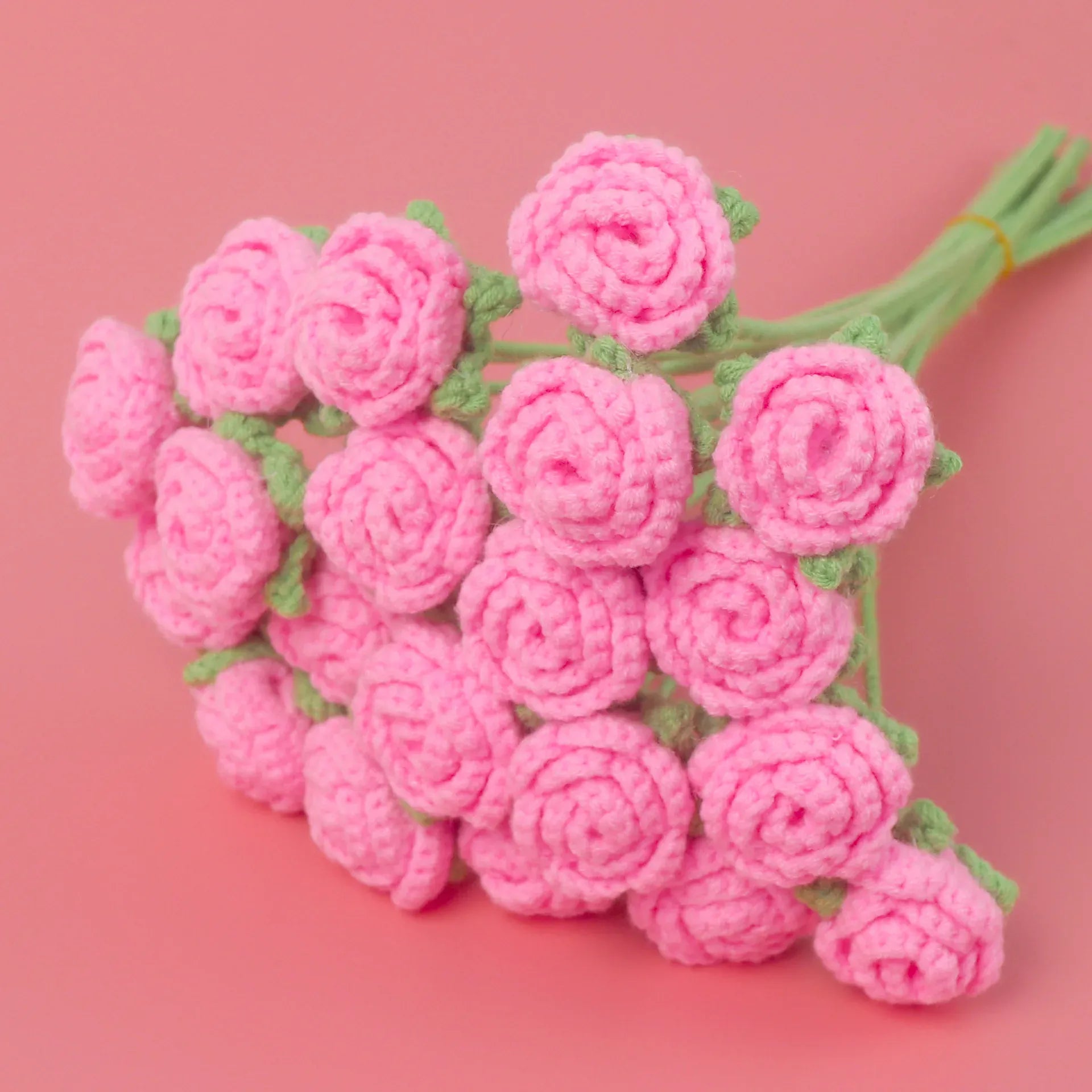 Petites Roses Tricotées | Artiflora Une Rose Rose