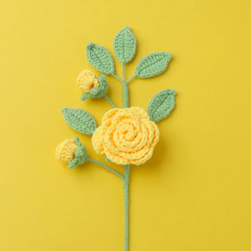 Rose avec Plusieurs Feuilles Tricotées | Artiflora Jaune